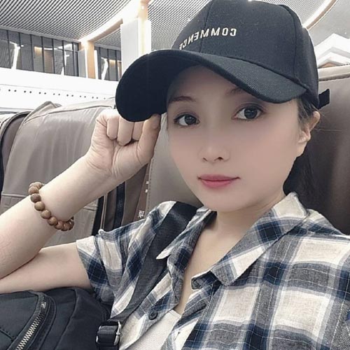 北京草房新下海童颜巨乳川妹子