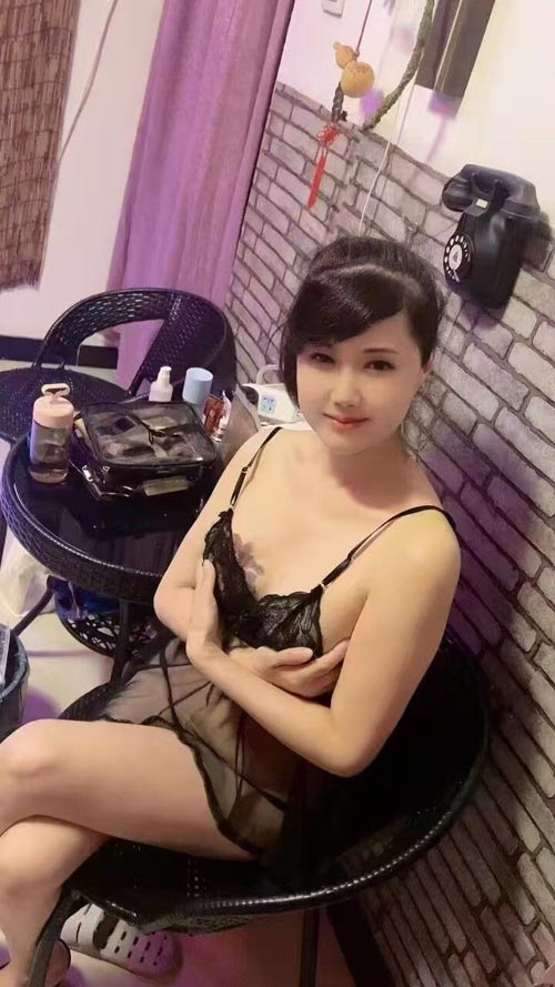 北京风骚小姐姐，火辣身材姐妹花