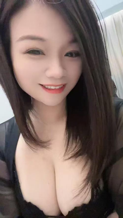 北京风骚小姐姐，火辣身材姐妹花