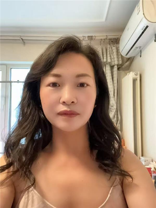 北京高挑性感的熟女