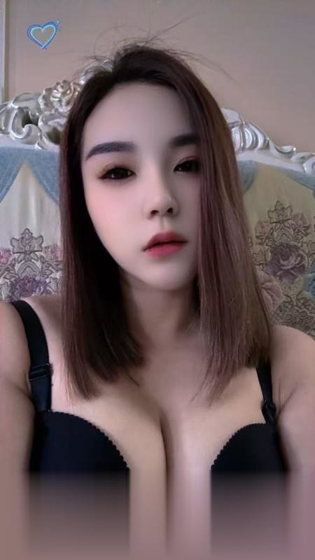 哈西修车嘻嘻姐.