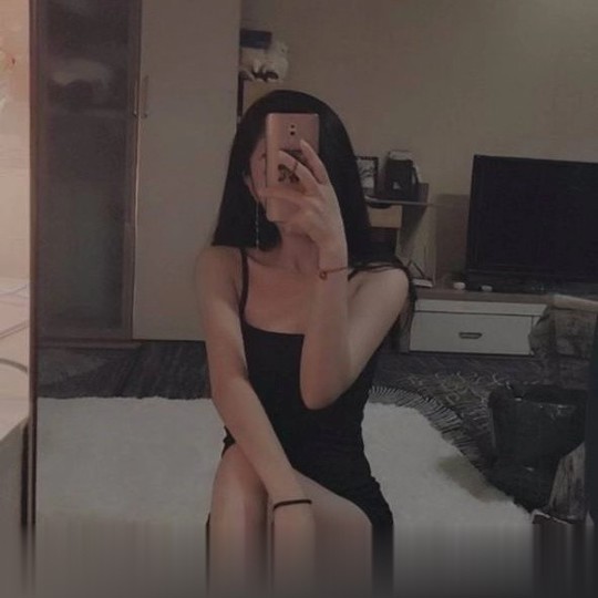 四川-成都北门小个子妹妹