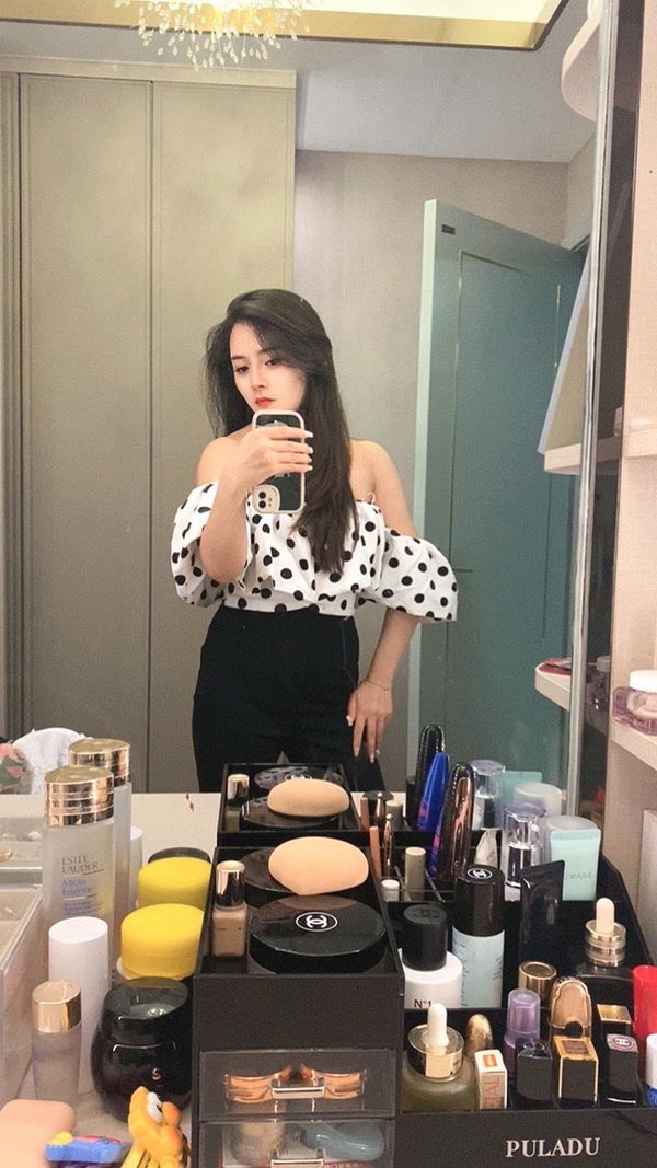 验证依依，不错的好妹子，支持一把