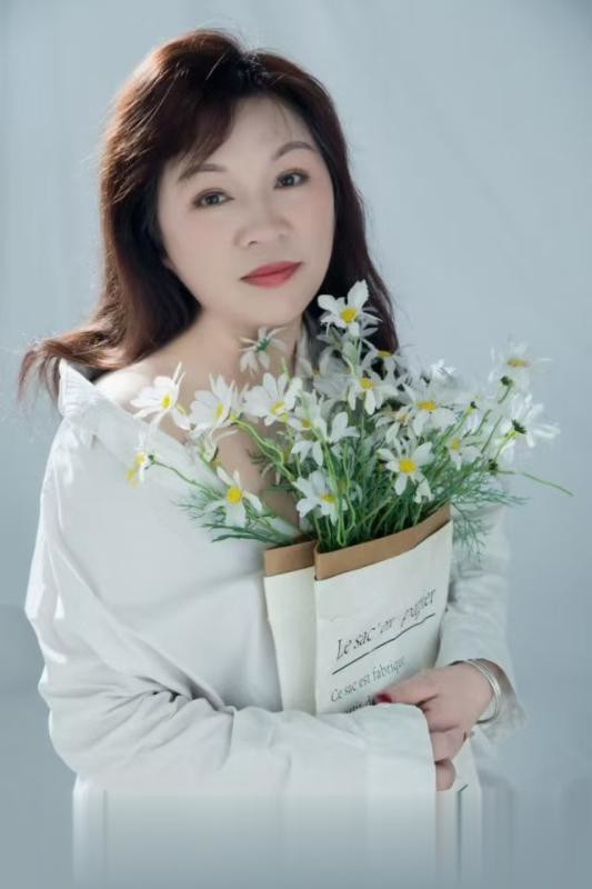 河南-郑州丰满迷人川妹子