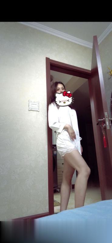 青岛万种风情小姐姐