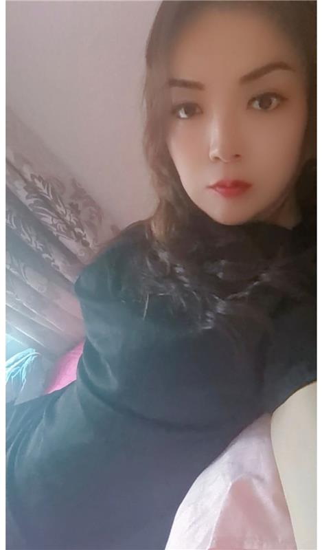 山东青岛城阳白虎姐姐