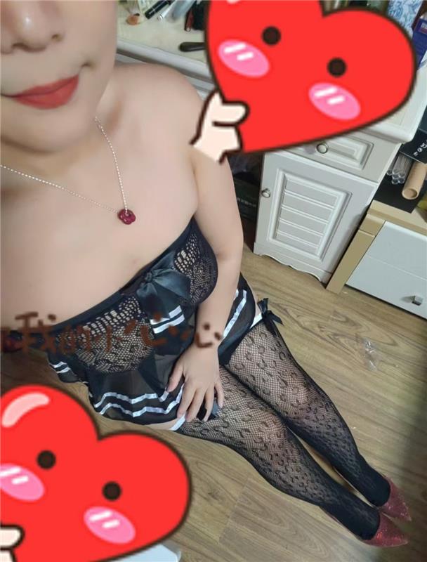 天津瘦小服务型少妇，体感不错