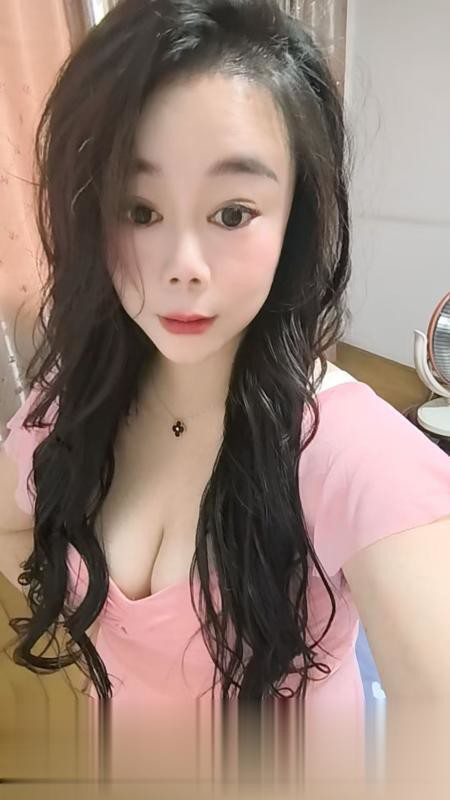 江苏-苏州昆山服务型少妇