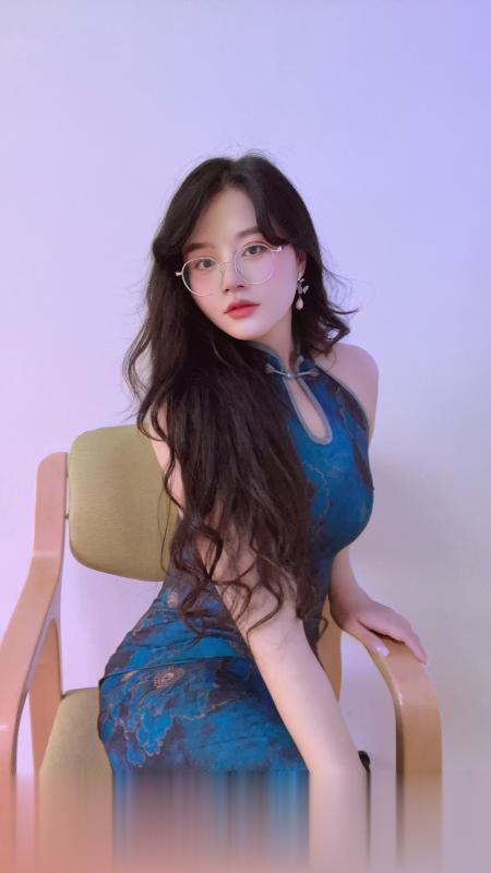 上海虹口C胸制服丽丽