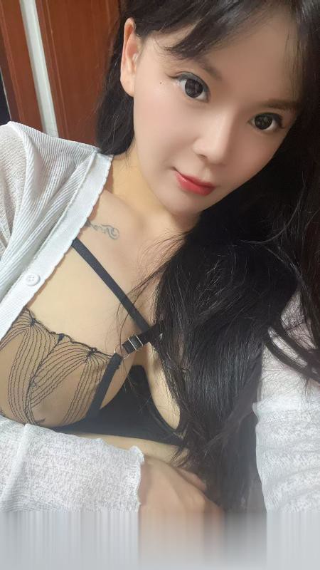 江苏-南京约炮大胸少妇..