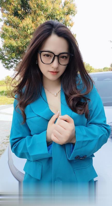 广东-广州越秀熟女眼镜姐姐