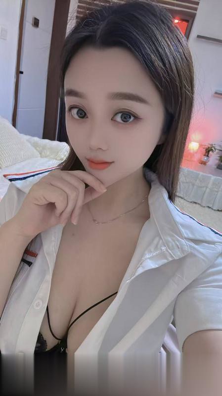 北京-朝阳网红大奶子芒果妹丰乳肥臀的类型