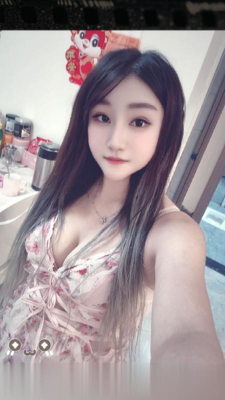 惠州惠阳淡水芳芳胸推 丝袜 制服 69 鸳鸯浴 按摩