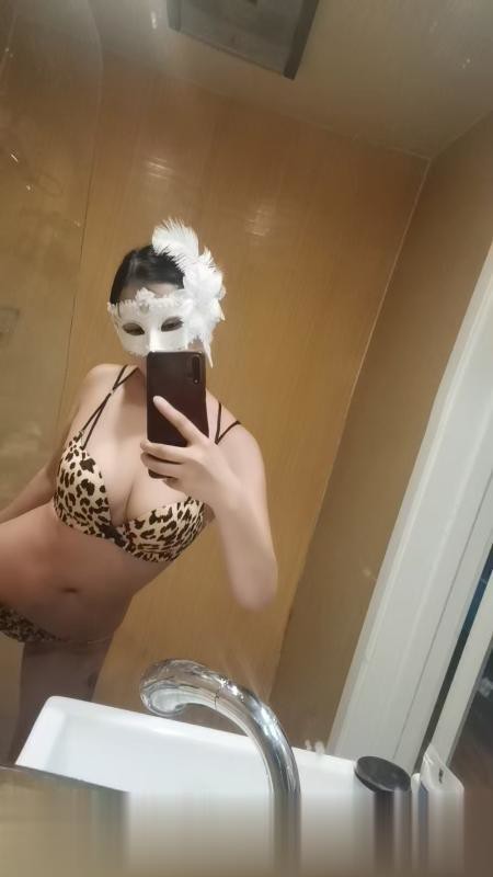 南京百家湖欲女菲菲