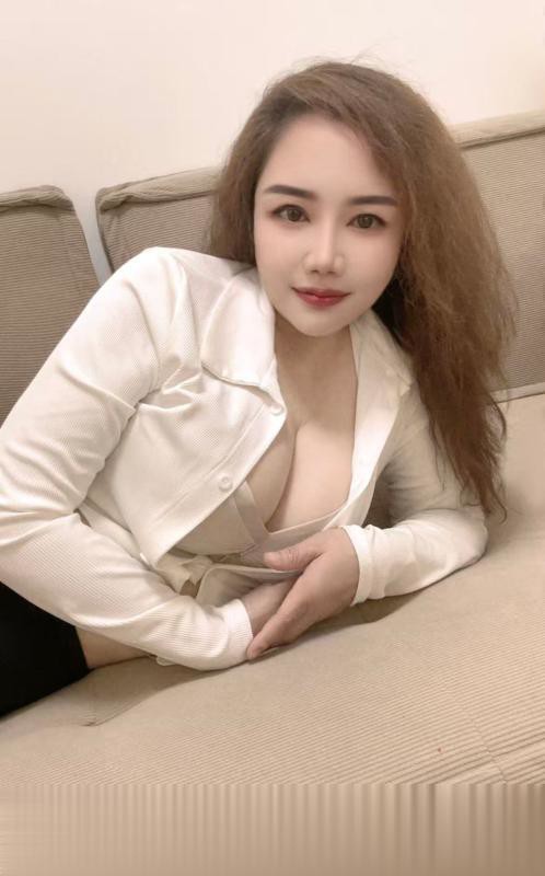 广州爆乳风骚少妇