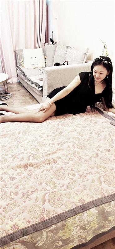 河南-郑州二七区性感小少妇