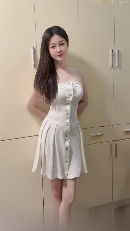 蜀山刚来的妹子