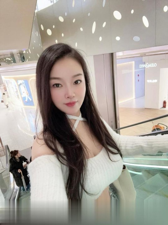 四川-成都东门妃妃老师 很有气质韵味的一个小少妇