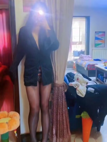 天津西青年轻小姐姐骚货一枚