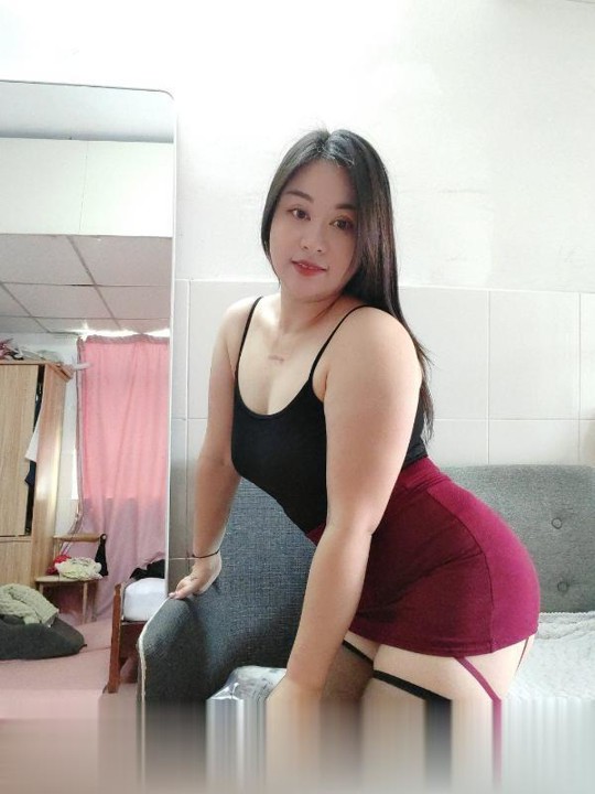 广东-深圳坪洲大胸女人