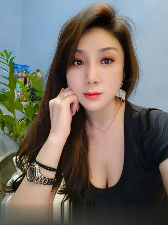 广东-广州天河性感美少妇