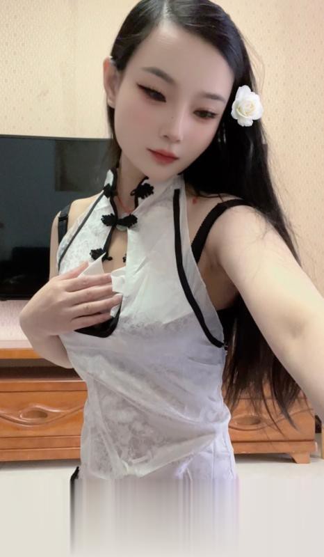 湖南-长沙约炮身材超好兼职小姐姐