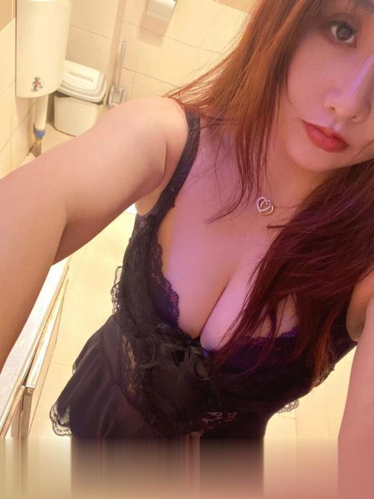 四川-成都大屁股骚妇.