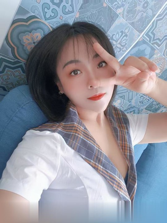 合肥齐肩短发小姐姐