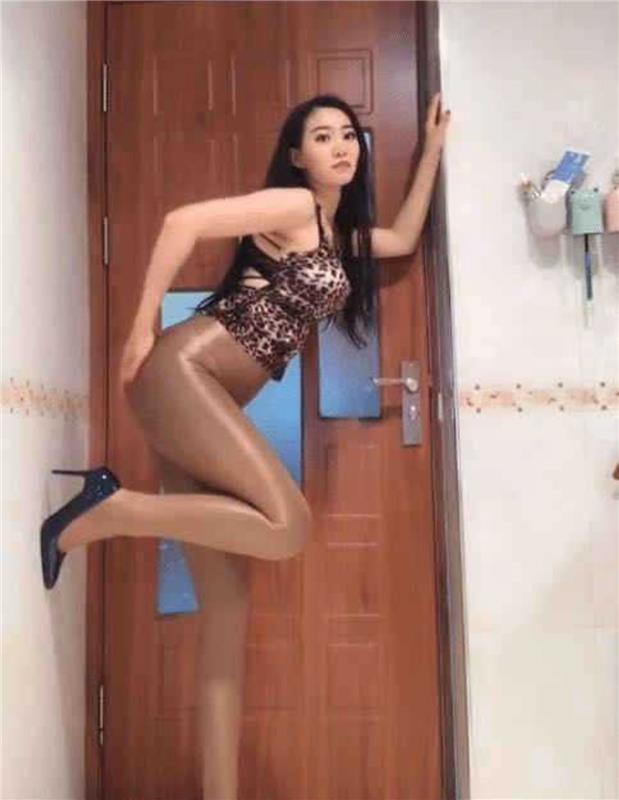 体验山东-青岛金沙滩熟女