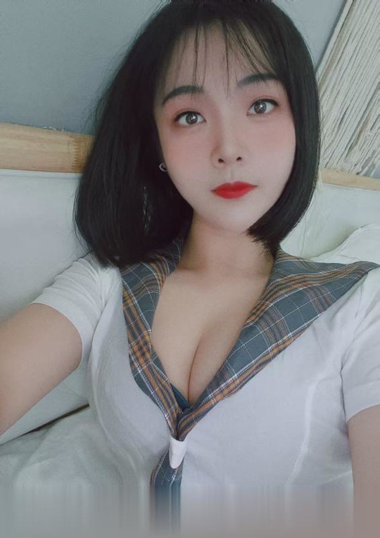 合肥齐肩短发小姐姐