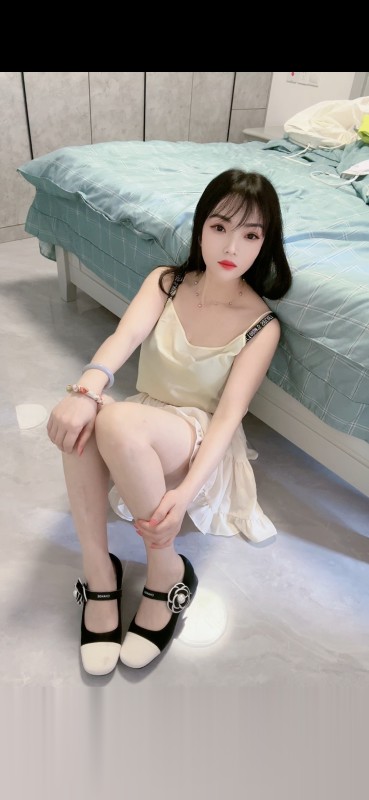 河南-郑州中原区大胸妹