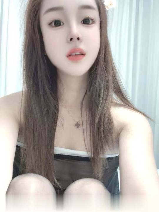 江苏-无锡江阴妩媚颜值妹子