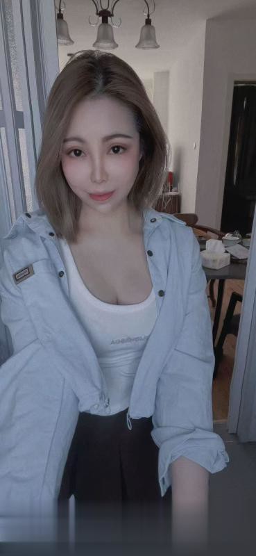 天津河北大胸美女泡泡