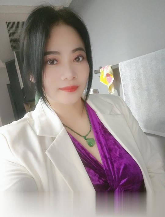 重庆-渝北紫荆性感熟女彩云