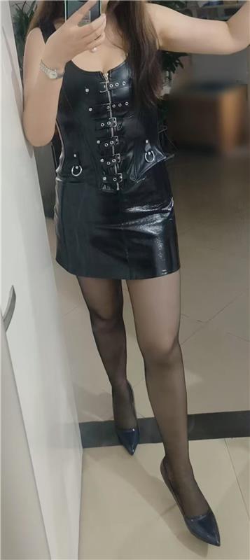 北京大洋马型御姐S天使颜值火辣身材丰乳巨尻可拍视频