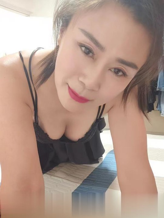 天津修车山东微胖气质熟女