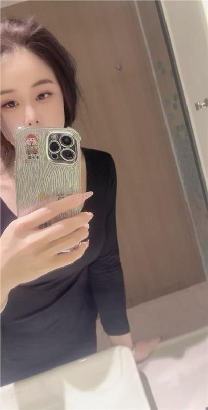 哈尔滨验证妖妖兜里有糖美女胜在年轻，满满的胶原蛋白