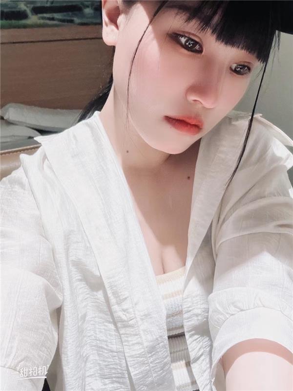 湖北-武汉江岸塔子湖小美老师