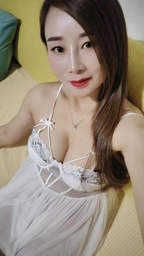 爽操朝阳胸大腿长小骚妇