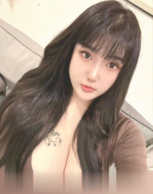 广东-广州番禺美胸丰满妹子玲珑