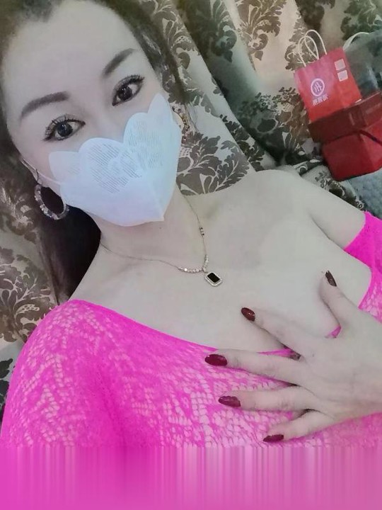 越秀舌吻丽莎