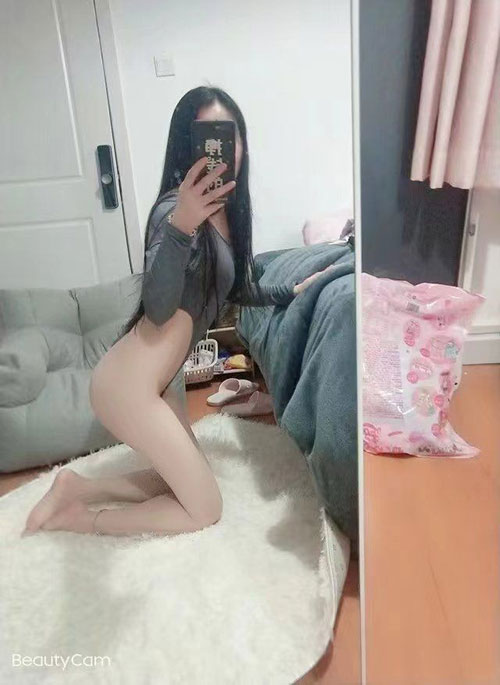 尝鲜！新鲜出炉的良家个人兼职妹子 娇小玲珑！（可上门）