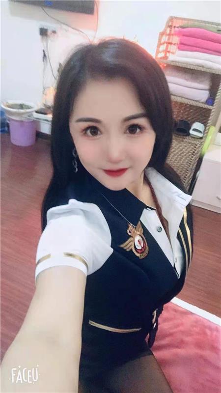 河南-郑州二七区性感小少妇