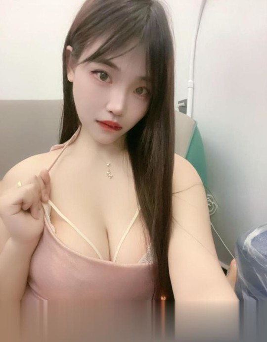 安徽-合肥尤物大奶妹一字马