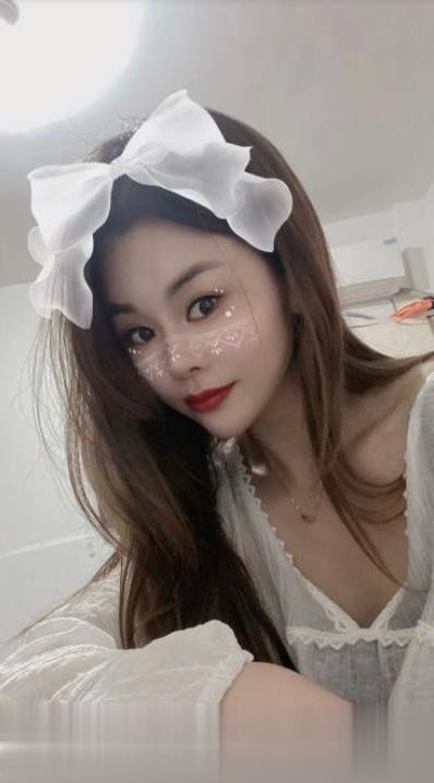 浙江-杭州余杭长腿美女