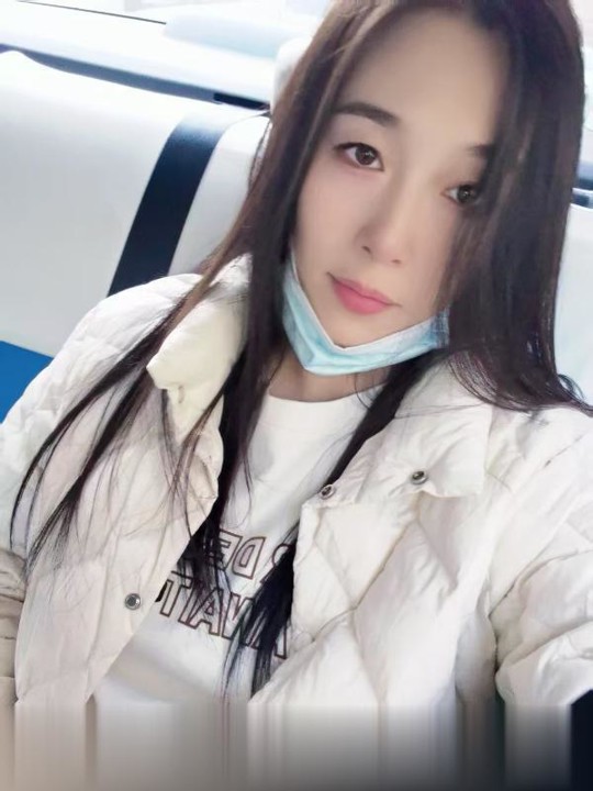 辽宁-沈阳会特殊技能的美妞儿