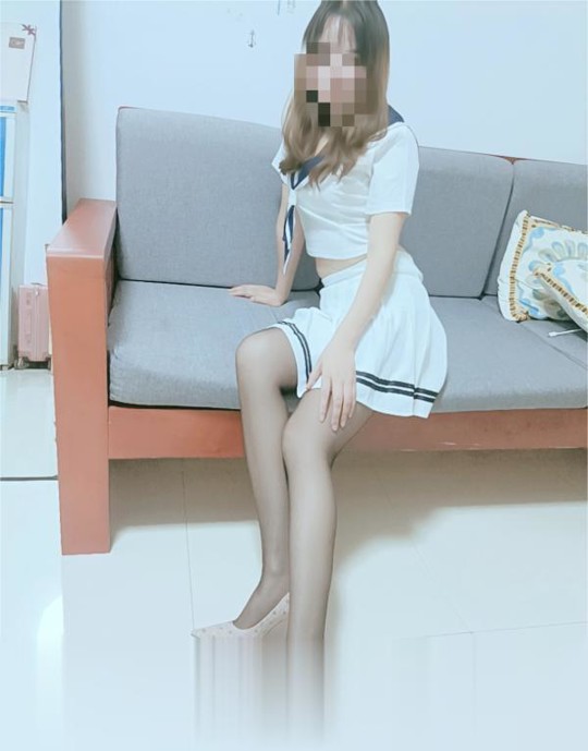 安徽-合肥政务美腿中项安琪很迷人的一个少妇