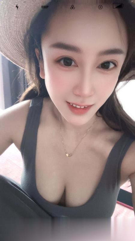 浙江-杭州大胸萝莉..