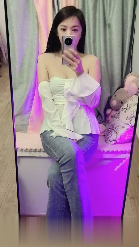 四川成都姐妹花依灵儿