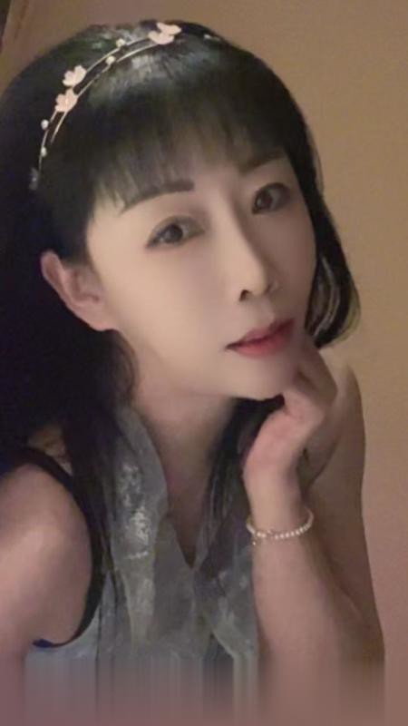 南京泻火服务系骚少妇